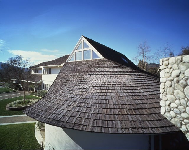 Slide of Latchford Roofing