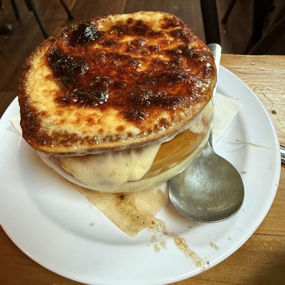 Old Mill Tavern - French onion soup - American Near Me - Chester, New Jersey Old Mill Tavern - French onion soup - American Near Me - Chester, New Jersey