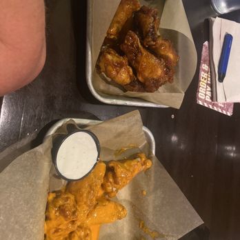 Buffalo Wild Wings - wings - Chicken Wings Near Me - Clarksville, Tennessee Buffalo Wild Wings - wings - Chicken Wings Near Me - Clarksville, Tennessee