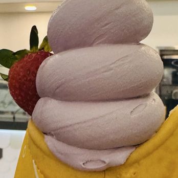 Somisomi - Soft serve Ube ahboong, with custard filling. - Ice Cream & Frozen Yogurt Near Me - Tukwila, Washington Somisomi - Soft serve Ube ahboong, with custard filling. - Ice Cream & Frozen Yogurt Near Me - Tukwila, Washington