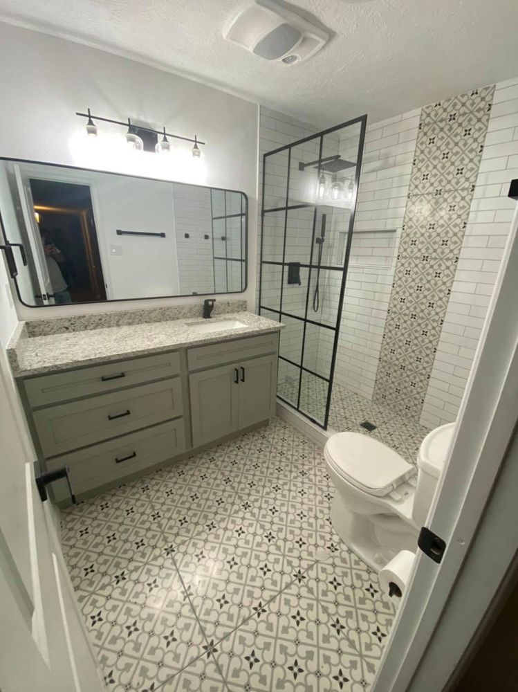 Slide of Moy Construction and Remodeling