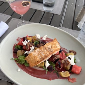 6Smith - Seasonal Vegetable Salmon Salad + Cosmopolitan - Seafood Near Me - Wayzata, Minnesota