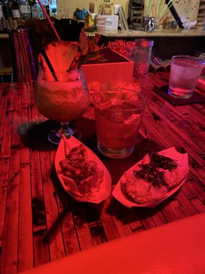 Pineapple Parlor by null