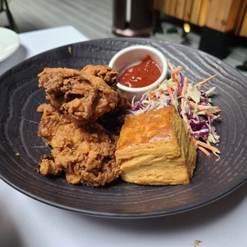 Black+Blue Vancouver - fried chicken ($12 hh) - Steakhouses Near Me - Vancouver, British Columbia