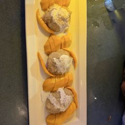 Sticky Rice Mango (Seasonal) Sticky Rice Mango (Seasonal)