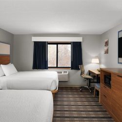 AmericInn by Wyndham Tofte Near Lake Superior - Guest room