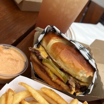 Marathon Burger - Marathon Burger Combo - Burgers Near Me - Los Angeles, California Marathon Burger - Marathon Burger Combo - Burgers Near Me - Los Angeles, California