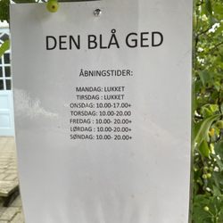 Den Blå Ged - Åbningstider sommer 2022