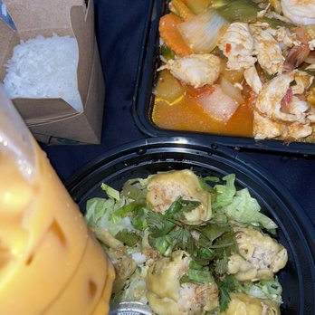 Thai Arroy - Thai Sweet And Sour, thai dumplings, jasmine rice, and thai iced tea - Thai Near Me - Virginia Beach, Virginia