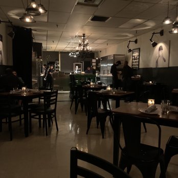 J.T. Prime - Dining area. Sandwich shop by day that converts to elegant spot at night. - Cocktail Bars Near Me - Yuma, Arizona