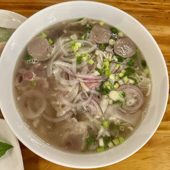 Mama Pho - Best choice of pho dish. - Vietnamese Near Me - Honolulu, Hawaii Mama Pho - Best choice of pho dish. - Vietnamese Near Me - Honolulu, Hawaii
