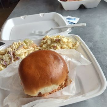 Blue Ribbon BBQ - Pulled chicken with Cole slaw and a side of potato salad. - Barbeque Near Me - Dedham, Massachusetts Blue Ribbon BBQ - Pulled chicken with Cole slaw and a side of potato salad. - Barbeque Near Me - Dedham, Massachusetts