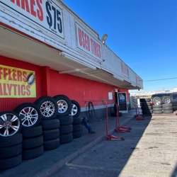 Chicali Wheels & Tires