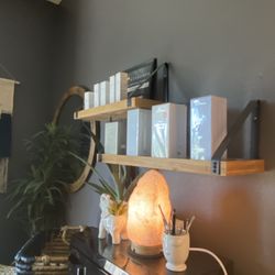 Skin Secrets Facial Plastic Surgery Medical Spa - Relaxing in a treatment room