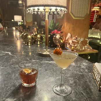 Andys - Old fashioned and lemon drop martini - Lounges Near Me - West Hollywood, California