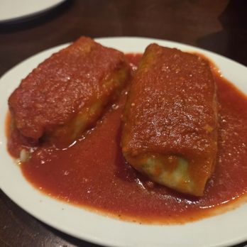 Café Polonez - Two cabbage rolls - Polish Near Me - Toronto, Ontario