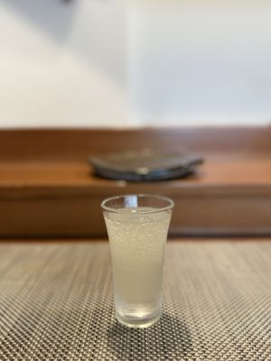 Sushi Takeda by null