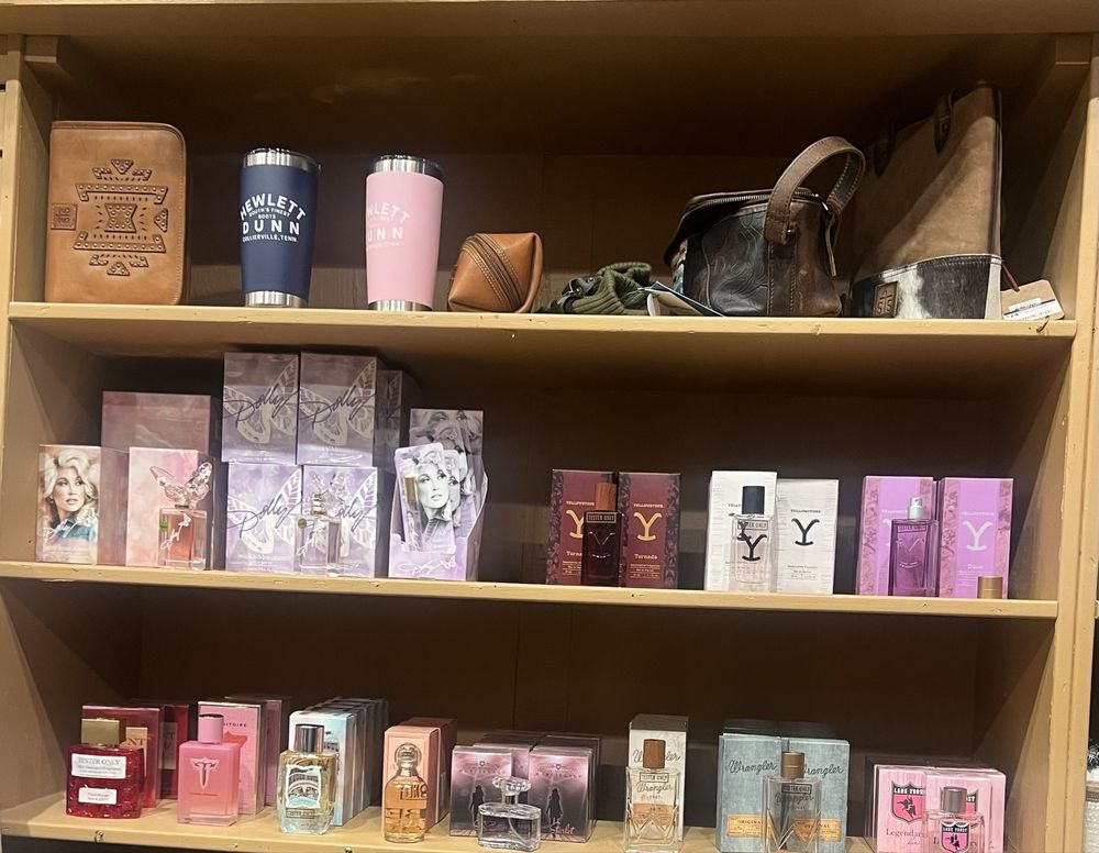 Hewlett and Dunn Boot & Jean Co Logo