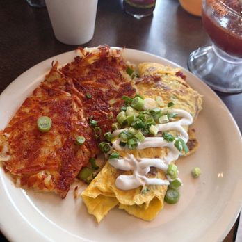 Bill's Cafe - SBC (spinach, bacon, cheese) omelette with hash browns, mini size - Breakfast & Brunch Near Me - Fremont, California