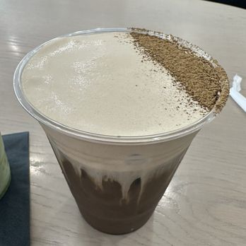 DAMO - Hojicha Einspener (cream top, hojicha made in water) - Coffee & Tea Near Me - Los Angeles, California DAMO - Hojicha Einspener (cream top, hojicha made in water) - Coffee & Tea Near Me - Los Angeles, California