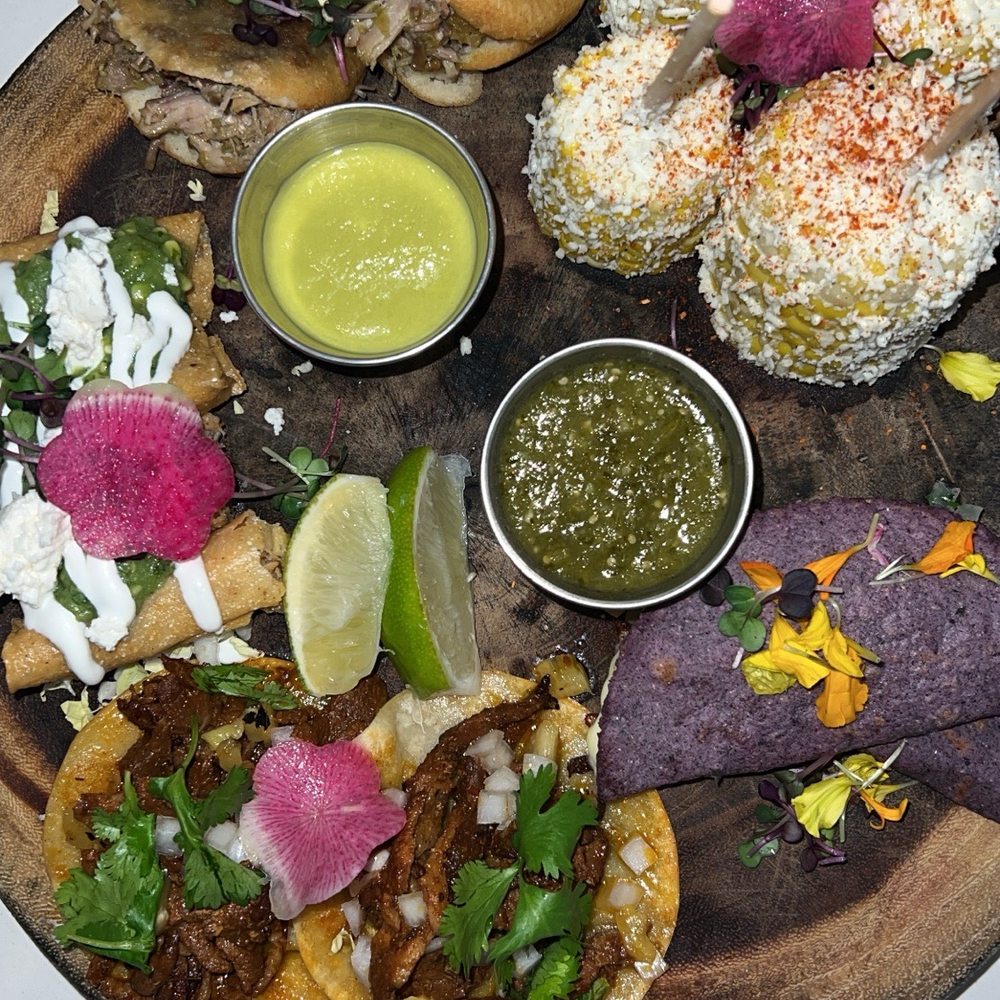 PLATO DE BOTANAS PLATO DE BOTANAS
