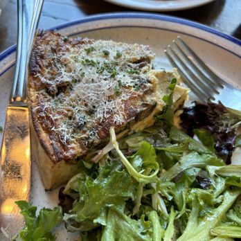 Foreigner - Spinach & Mushroom Quiche, side salad - Breakfast & Brunch Near Me - San Mateo, California