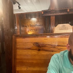 Shug's Smokehouse Grill & Tavern