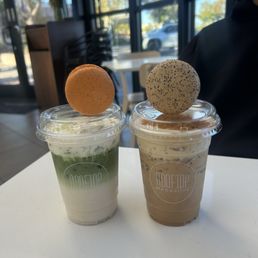 Biscoff coffee, banana bread matcha, espresso macaron, thai tea macaron.