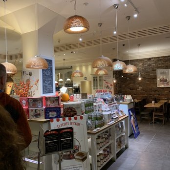 Juliette & Chocolat - the interior of a cafe - Creperies Near Me - Montreal, Quebec Juliette & Chocolat - the interior of a cafe - Creperies Near Me - Montreal, Quebec