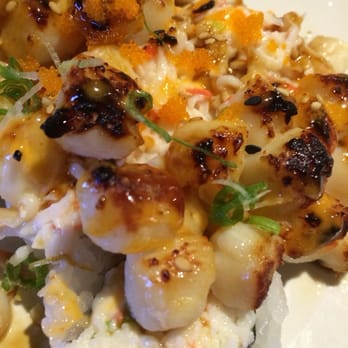 Sushi Shiro - Scallop roll - Sushi Bars Near Me - Upland, California