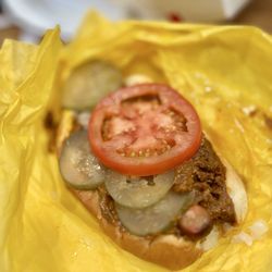 Original Tommy's - Chili Hot Dog