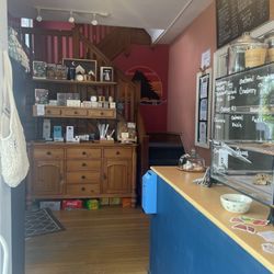 Darling Coffeehouse - Part of the entrance & coffee station
