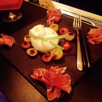 Le Bar à Vins - Assiette buratta - Wine Bars Near Me - Ixelles, BRU