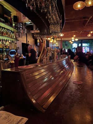 Bar L'Barouf by null