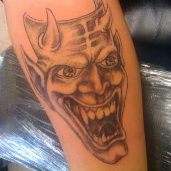 HollyWood Tattoos - Tattoo Near Me - Newark, New Jersey HollyWood Tattoos - Tattoo Near Me - Newark, New Jersey
