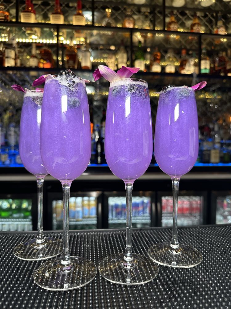 MOUSTACHE HOOKAH BAR 124 Photos & 106 Reviews 7855 Roswell Rd