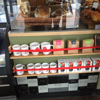 Lil's Café - Coffee & Tea Near Me - Kittery, Maine Lil's Café - Coffee & Tea Near Me - Kittery, Maine