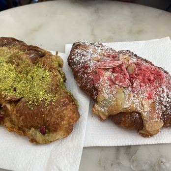 L'Appartement 4F - Pistachio rose croissant (left) and raspberry almond croissant (right) - Bakeries Near Me - Brooklyn, New York