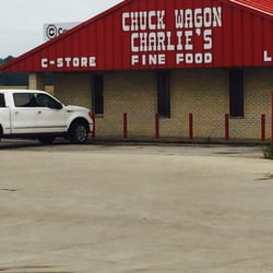 Chuck Wagon Chalie's - Cozy little spot for fuel and a good night sleep.