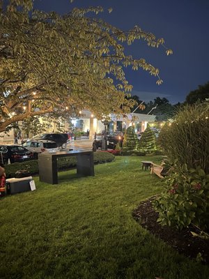 The Garden City Hotel by null