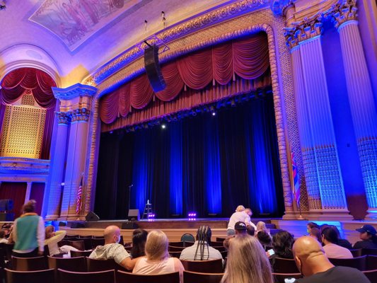 Hawaii Theatre by null