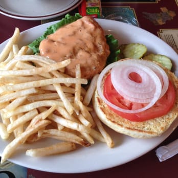 Corner Cafe Restaurant - chicken sandwich - American Near Me - Delaware, Ohio