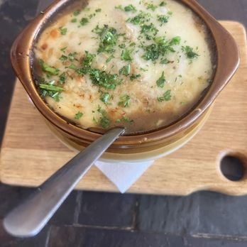 Lula - French onion soup - Tapas Bars Near Me - Sewickley, Pennsylvania