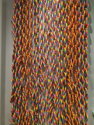 Lolli & Pops by null