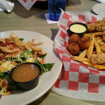 Razzoo's Cajun Cafe - Cajun/Creole Near Me - Tyler, Texas