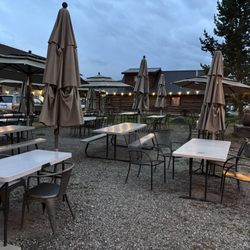 Sawtooth Luce's - Outdoor seating