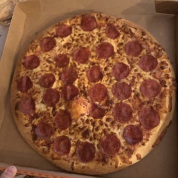 Little Caesars - Pizza Near Me - Santa Clarita, California Little Caesars - Pizza Near Me - Santa Clarita, California