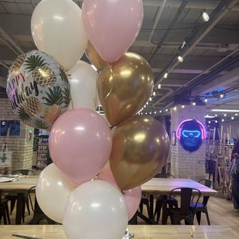 Paint Cabin - Balloons!! - Bars Near Me - Toronto, Ontario