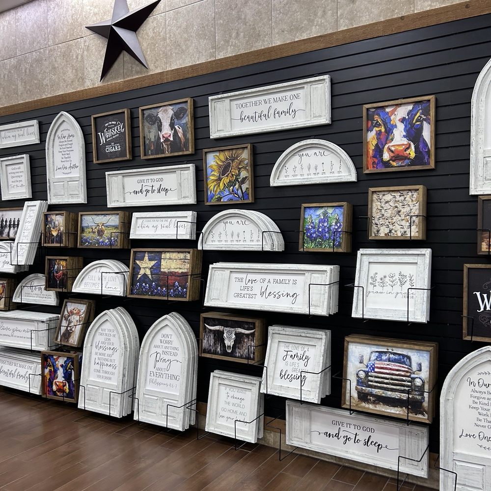 Buc-ee's - Home decor - Gas Stations Near Me - Temple, Texas