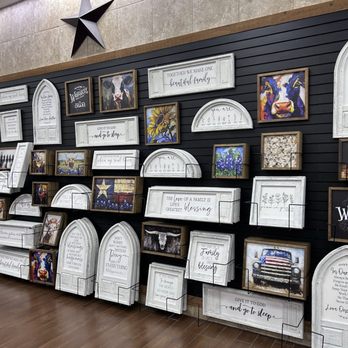 Buc-ee's - Home decor - Gas Stations Near Me - Temple, Texas
